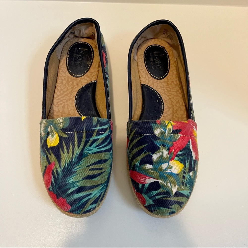 b.o.c. By Born Canvas Espadrilles Slip On Shoes 7M - Picture 3 of 7